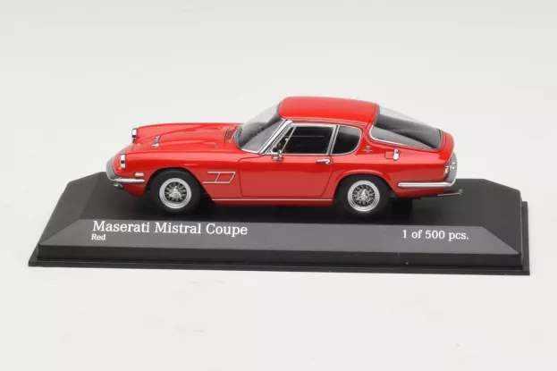 Minichamps Maserati Mistral Coupe 1963 1:43 437123424